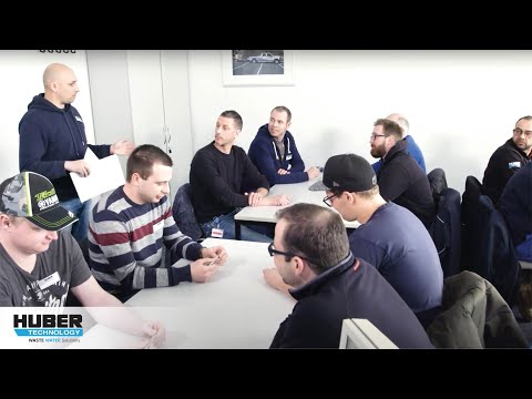 Video: HUBER Service technicians - qualified expert staff