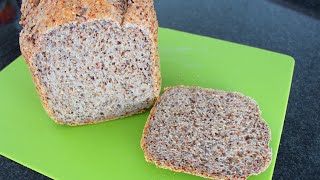 Chia- Brot - verdauungsfördernd - mit Sesam und Leinsamen aus dem Brotbackautomat Backmeister Scala