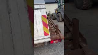 Camion plate-forme Volvo FM12 420 *6x2 *BED 8m *LOAD 15.6ton *Euro 3 *VIDEO à vendre - Image 4 | Autoline GA Camion plate-forme Volvo FM12 420 *6x2 *BED 8m *LOAD 15.6ton *Euro 3 *VIDEO | Image 4 - Autoline