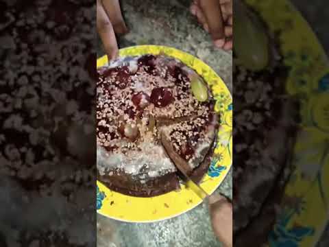 HOME MADE CHOCOLATE CAKE