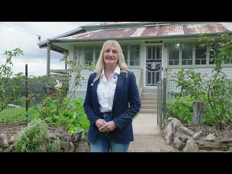 Address Withheld, Armstrong Creek, QLD 4520, 5 habitaciones, 2 baños, House