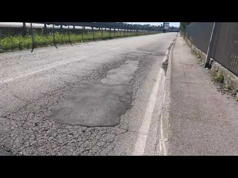 CiaoComo Live - In Grandate, friends mourn the boys who died on their motorcycles: the location o...