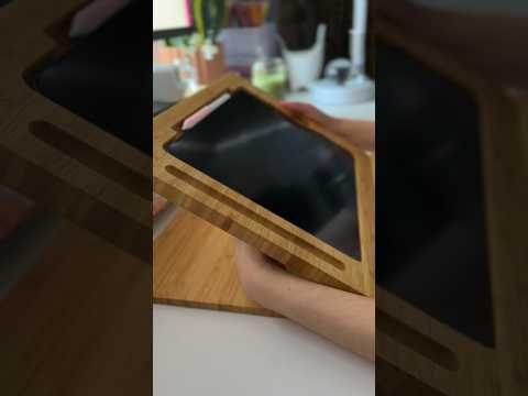 Here’s the different iPad stands I use! #itemsiuse #drawingpad #astropad #sketchboard #ipadstand