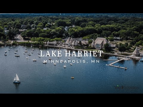 image-Is there a plane under Lake Harriet?