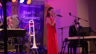 Shoop Shoop song, live by Lia &amp; Starcompany (Cher cover, comp. Rudy Clark)