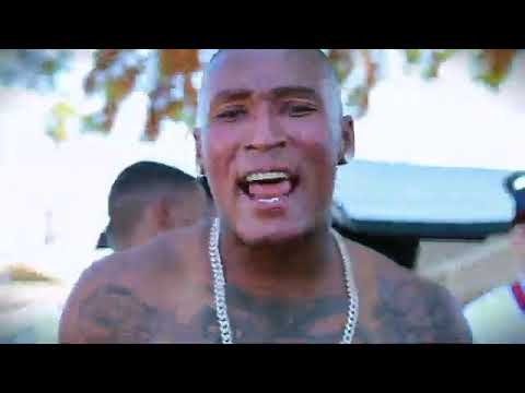 Birdyy Ft  DW Flame   ''Extras'' Official Video