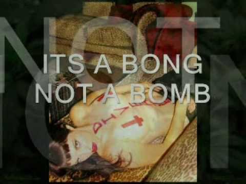 DIVERJE _ ITS A BONG NOT A BOMB