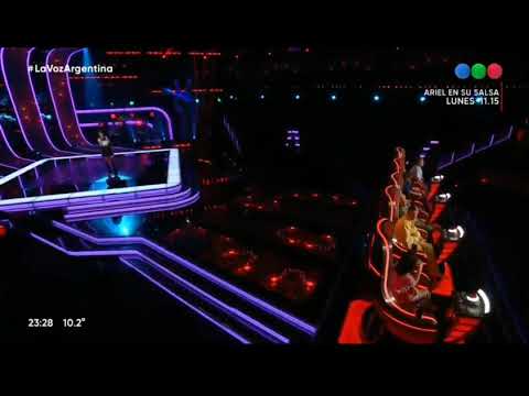 Candela Casella canta~ killing me softly~ en la voz audiciones 2022