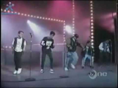 New Kids On The Block - Please Dont Go Girl Live Performance