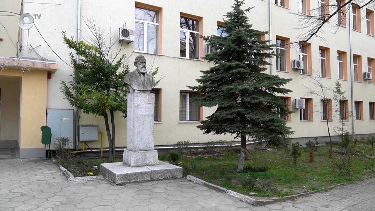 Търсят подходящо място за част от паметниците в Кърджали