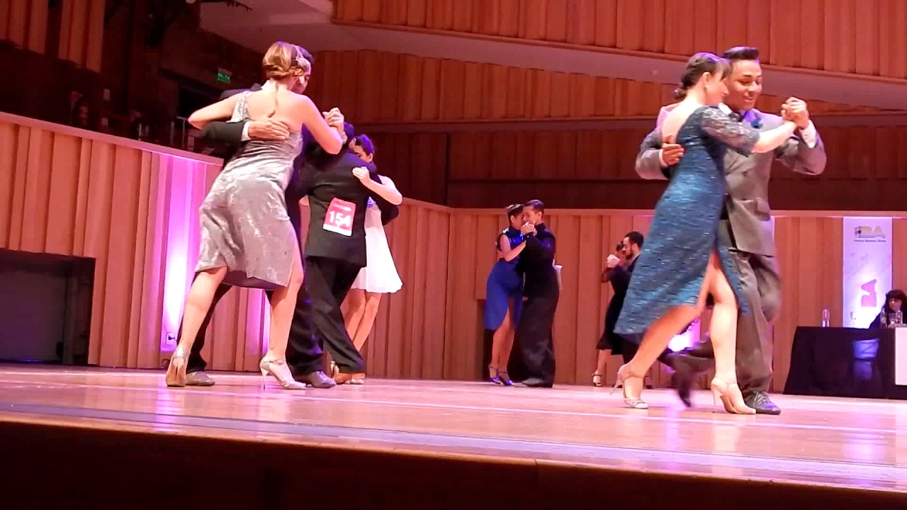 Gabis Gomez y Agustin Rojas