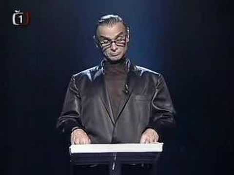 Jste slabší, máte padáka !