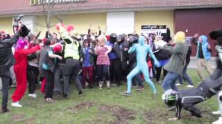 preview picture of video 'Harlem Shake OFFICIAL - McDonald´s Marburg - FlashMob'