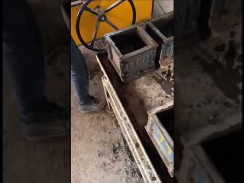 How fill or cast concrete cubes on Vibrating Table