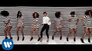 Janelle Monáe & Erykah Badu - Q.U.E.E.N.