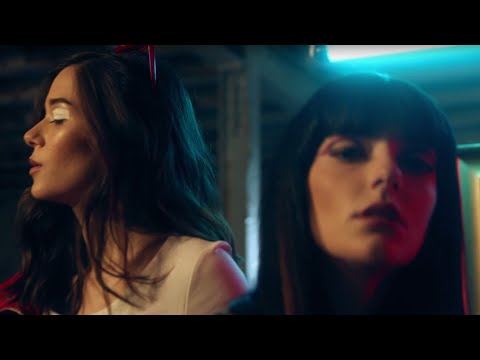 Wayfloe - Spirit Bomb (feat. Violette Wautier) [Official Video]