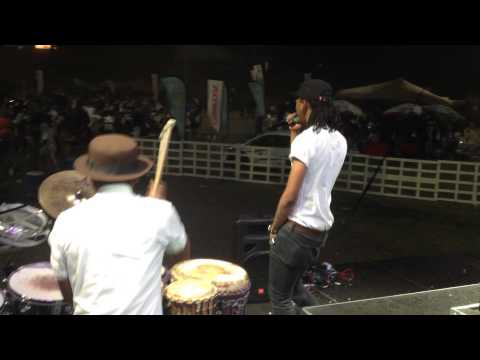 Black Motion ft Fearless Boys and Udu - Dark Channels (Fortune Teller Album) live at Majorleague Gar