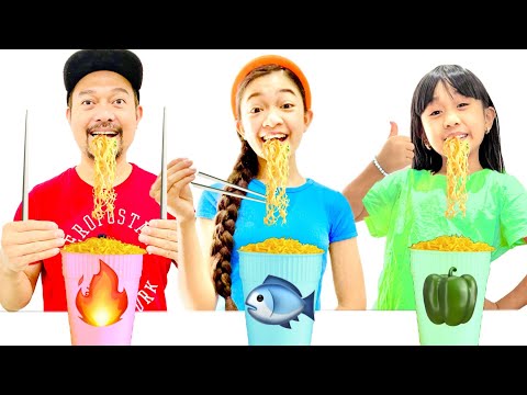 NO HANDS VS  1 HAND VS  2 HANDS EATING CHALLENGE | KAYCEE WONDERLAND