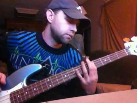 Nine Inch Nails Piggy. Bass cover