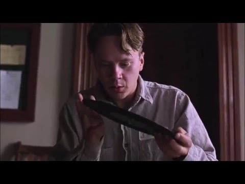 Andy Dufresne blasting "Ég veit ekki afhverju þú elskar mig" by Lazarus