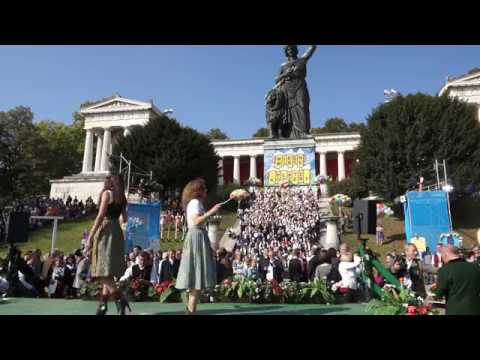 Platzkonzert Oktoberfest 2018: Arabella und Ramona Pongratz - Bozener Bergsteigermarsch