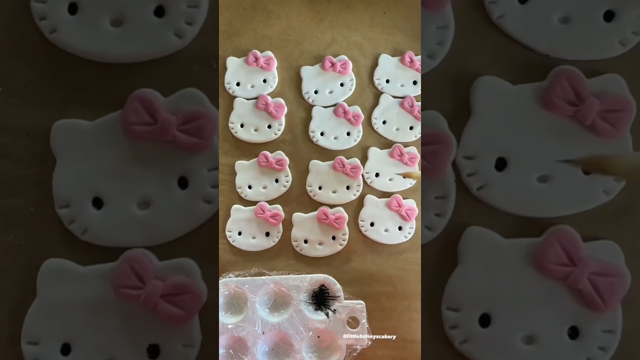 Hello Kitty Cupcake Toppers!