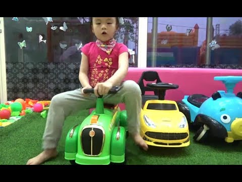 ABCkidTV Misa with Activities for kids indoor playground family fun at play area - Video for kids Video