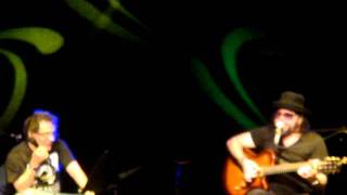 Graffiti de amor - Carlos Varela y Alejandro Filio