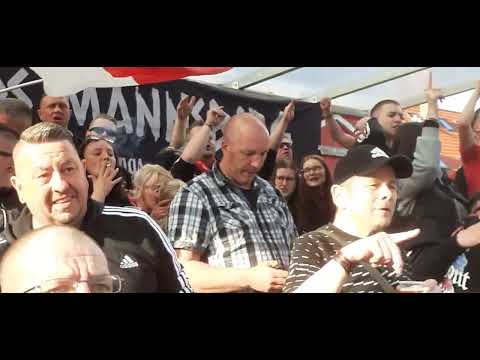 Einheit gegen Halle Pokal Sensation