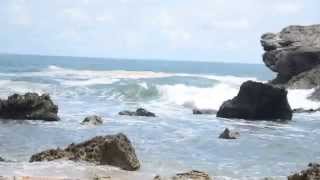 preview picture of video 'Beautiful places in the world - wohkudu beach'