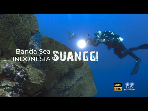 Suanggi, (HDR) Banda Sea by Steve Evans