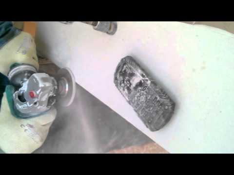 myPhone Hammer Plus - w zakładzie kamieniarskim