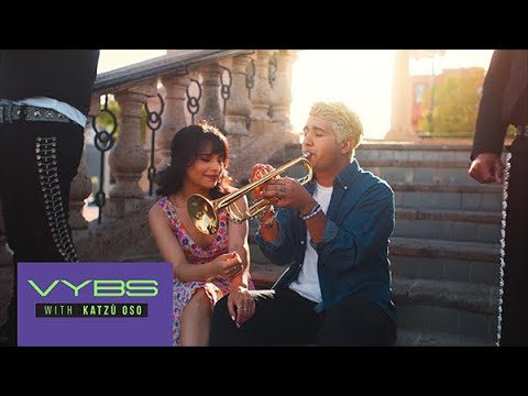 Una Rola With East Los Angeles Novela VYBS - mitú