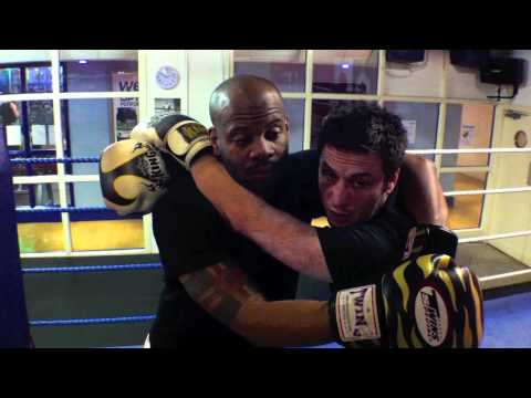 Muay Thai Minute- Side Postition Lock-Muay Thai Techniques