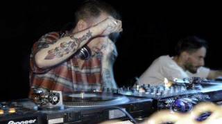 Andrew Weatherall & Ivan Smagghe Back 2 Back Live @ Nest, London, England - 24-06-2011