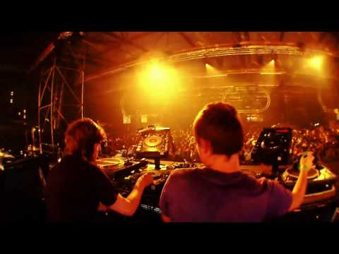 SOUND OF STEREO DROPPING "ZIPPER" @ I LOVE TECHNO 2009