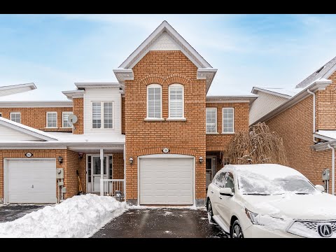 28 Queen Anne Drive, Brampton Home by Satwant Panag and Jassi Panag - Real Estate Properties