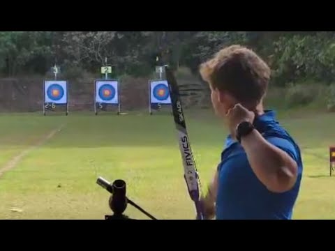 Casey Isles Vs Ryan Tyack - Gold Medal Match Final Arrow
