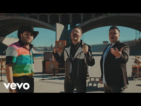Río Roma, Gerardo Ortiz - Por Ella Tomo (Video Oficial)