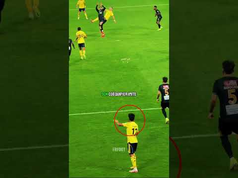 LE DÉTAIL CACHÉ DANS LE CISEAU DE RONALDO 😱⚽