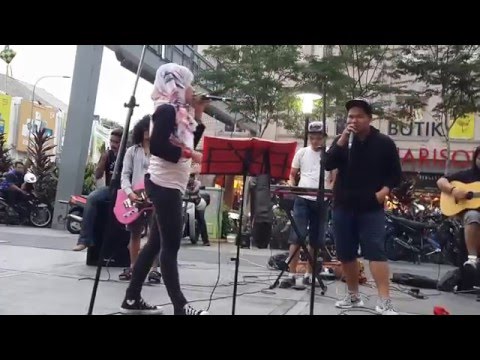 sepi sekuntum mawar merah- zila seiras seirama duet syamel AF2015 feat kodoxs buskers,mantap
