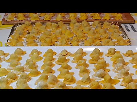 CAPPELLETTI in BRODO a NATALE non devono mancare mai sulla tavola😻