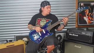 Video thumbnail for Vintage 1960's Guyatone EB-9  Sharp 5 Bass - Blue Sparkle w Original Hard Case - Made in Japan by The Guitar Dude