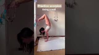 Download lagu Yoga tutorial -tips to practice scorpion handstand - full body workout mp3 Download lagu Yoga tutorial -tips to practice scorpion handstand - full body workout mp3