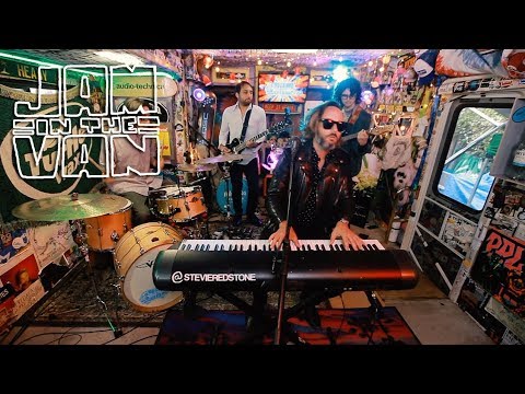 STEVIE REDSTONE - Surrender (Live at JITVHQ in Los Angeles, CA 2019) #JAMINTHEVAN
STEVIE REDSTONE - Surrender (Live at JITVHQ in Los Angeles, CA 2019) #JAMINTHEVAN