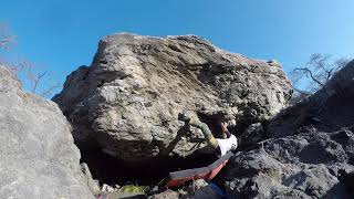 御嶽　砂箱トラバースⅡ  初段