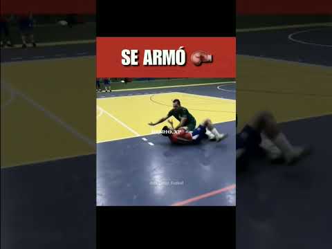 As maiores brigas do futebol🤯#brigas #futebol #viralshorts