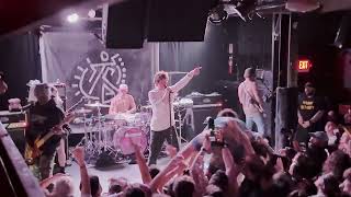Download lagu Turnstile - 'T.L.C. (TURNSTILE LOVE CONNECTION)' Live @ Ottobar 5/15/2023 mp3 Download lagu Turnstile - 'T.L.C. (TURNSTILE LOVE CONNECTION)' Live @ Ottobar 5/15/2023 mp3