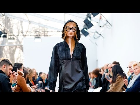 Guy Laroche | Fall Winter 2018/2019 Full Fashion Show | Exclusive