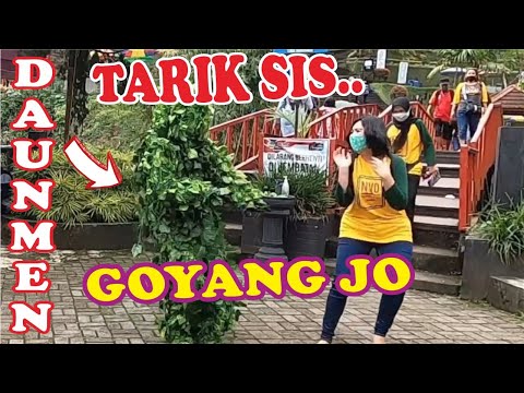 dilarang-melamun-di-baturaden-happy-prank
